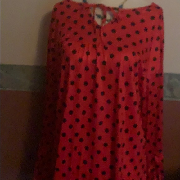 Red and black polka dot top - Picture 1 of 5